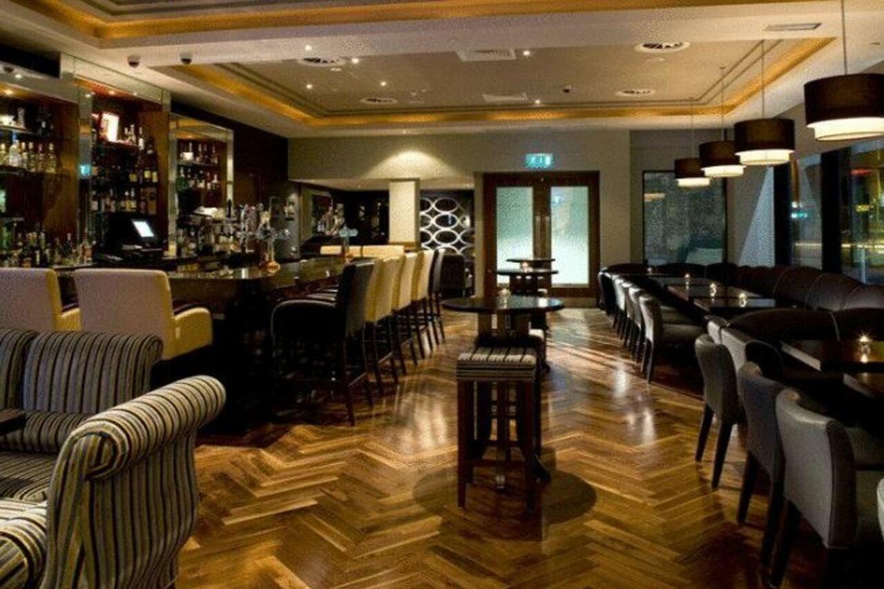 The Savoy Hotel Limerick Junction Zewnętrze zdjęcie The bar at the 100 Queen's Gate