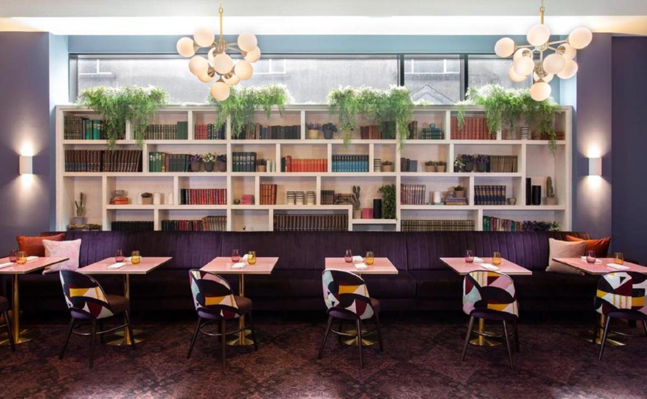 The Savoy Hotel Limerick Junction Zewnętrze zdjęcie The interior of the restaurant