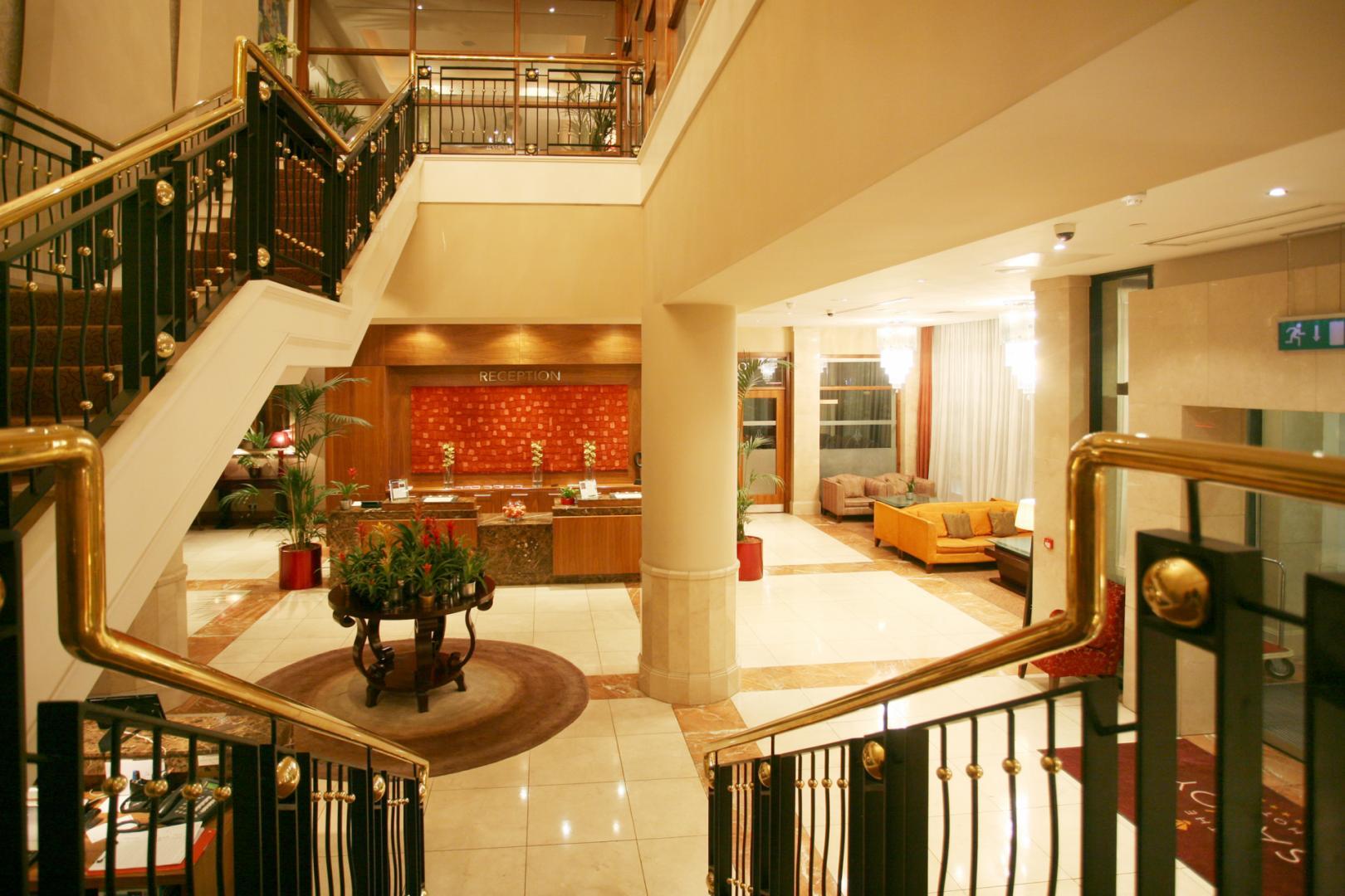 The Savoy Hotel Limerick Junction Zewnętrze zdjęcie Interior of the hotel