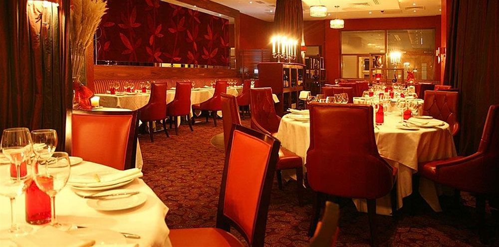 The Savoy Hotel Limerick Junction Zewnętrze zdjęcie Interior of the restaurant